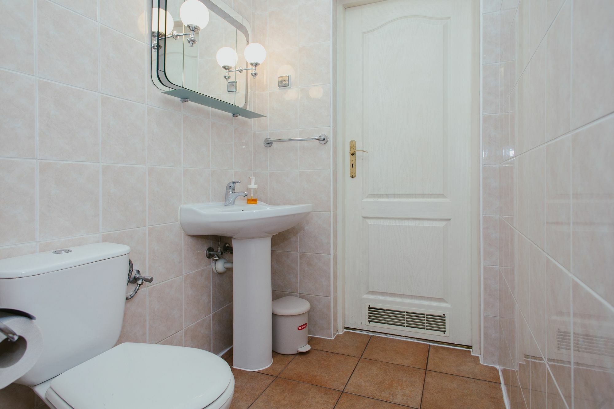 Lucka Rooms Warsaw Luaran gambar